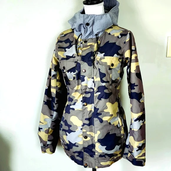 OAKLEY Green Camo Snowboard Jacket XS (EUC) - Picture 12 of 14